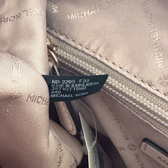 NWT - Picture 7 of 13